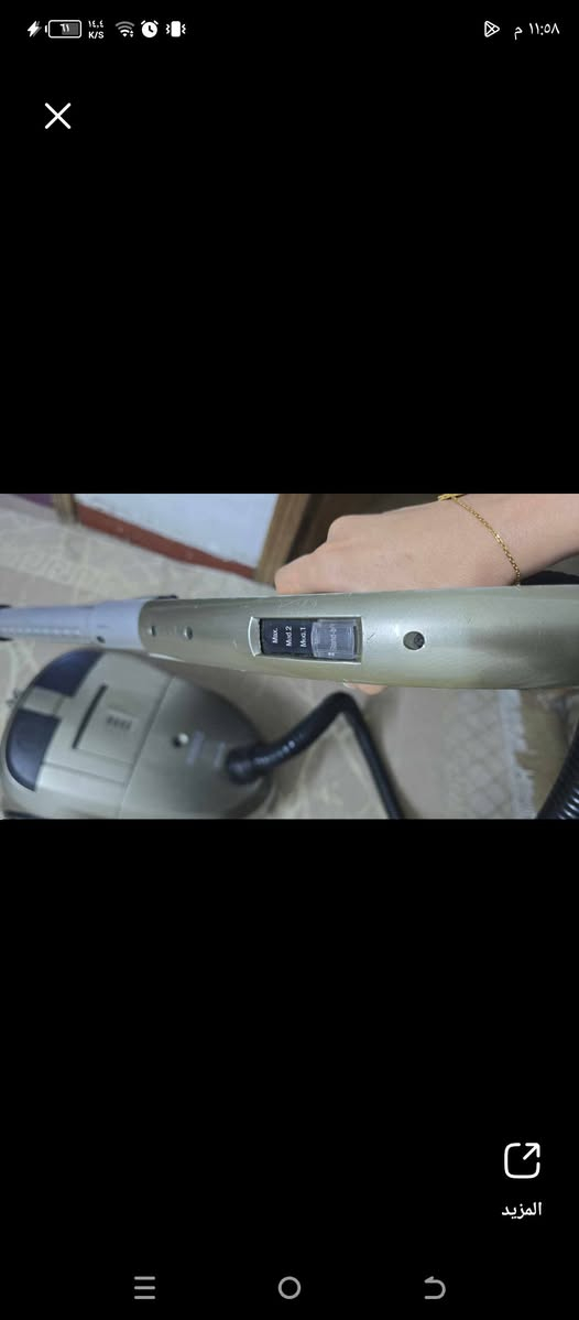 مكنسة ماركة آرجلك Arclik
2500 واط 
العودة حديد 
وبيها تحكم 3 سرعات 
و تشغيل واطفاء من اليدة
سعر 165 الف


**إذا كنت صاحب هذا الإعلان وتريد حذفه لأي سبب، رجاءا أرسل رسالة إلى الدعم الفني**