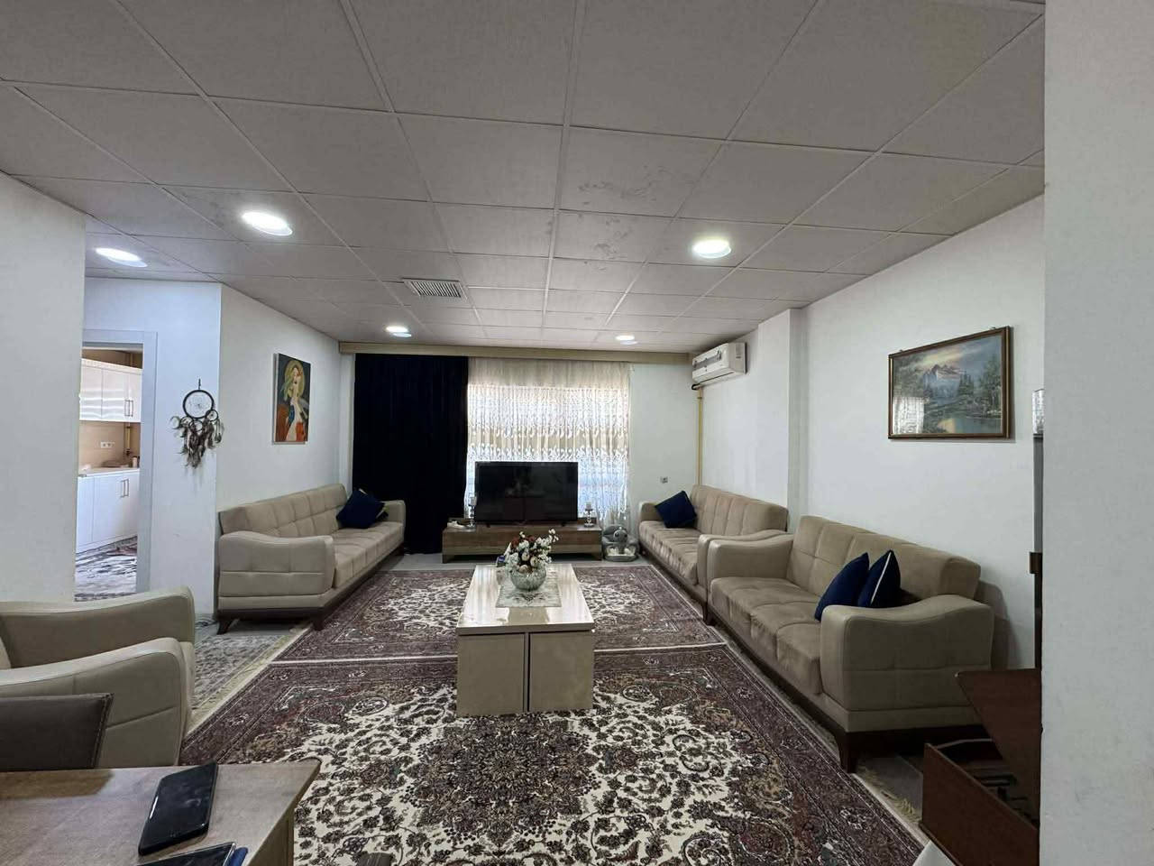 قەنەفە حەوت نەفەریە نیلیەکە پاکو خاوێن بەس دانراوە بەکارنەهاتوە لۆکە بێ عەیبە بۆفرۆشتن قەنەفەکەی تریش 10نەفەرییەری تورکیە ئەکرێت بە سیسەم  لەسلێمانی بۆ زانیاری زیاتر مسج یان کۆمێنت بکەن


**إذا كنت صاحب هذا الإعلان وتريد حذفه لأي سبب، رجاءا أرسل رسالة إلى الدعم الفني**