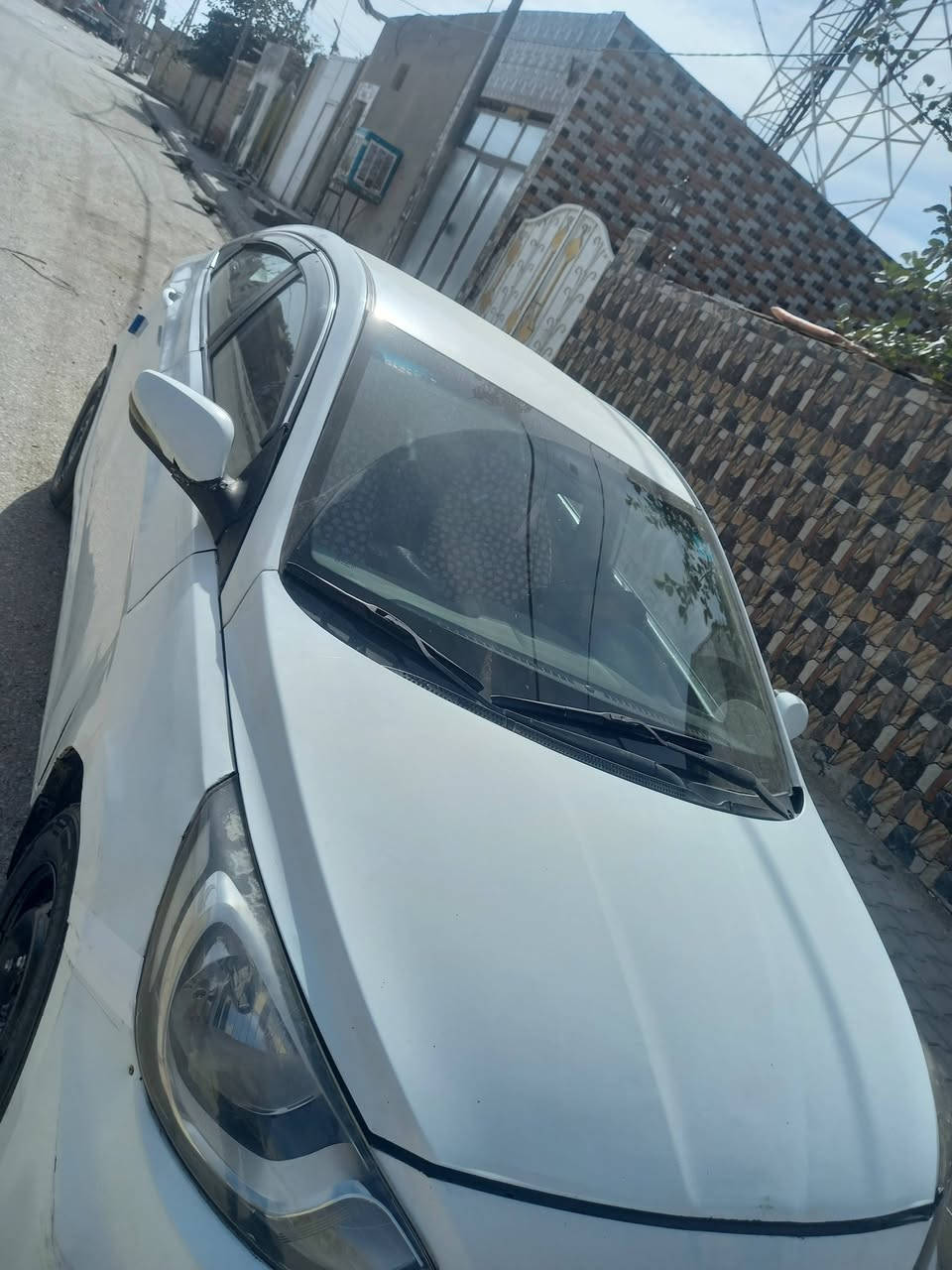 السلام عليكم اكسنت موديل ٢٠١٣ خليجي ١٦٠٠ المرغوب مكينه كيره حداديه جاهزه تدفه تبريد كل شرط رقم جديده قادسه هزه جديده السياره متجايه ومصلحه مكاني سماوه شرط التحويل سعرها ٥٨ قفل الشراي يتصل ***********
