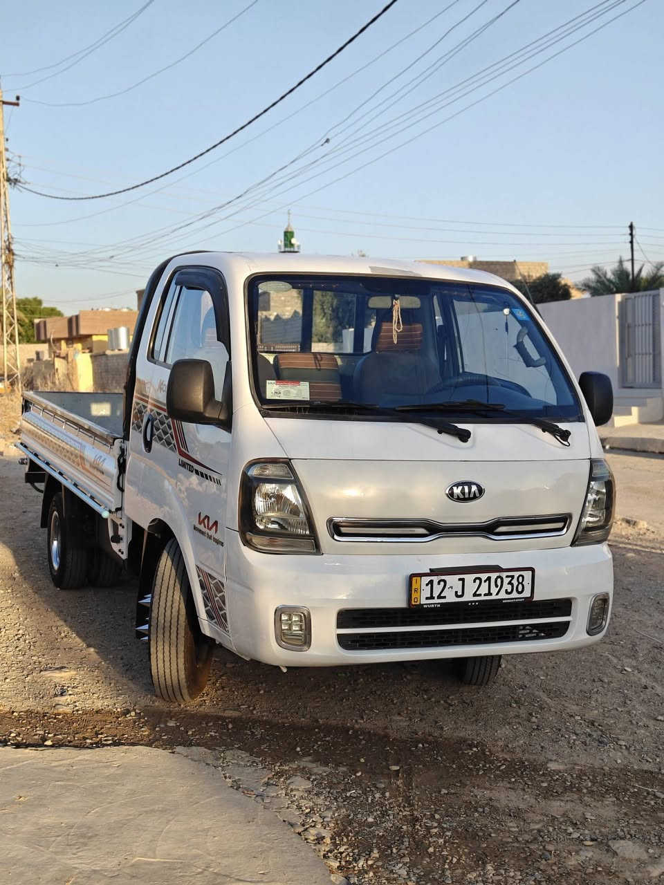 سلام عليكم كيه فحل 2021 بأسمي وشرط التحويل حصه كاز بيها السيارة كلها شرط عده بنيد ولايتات مبدله تجاري بدون دواخل وبيها أربع اصابع بارد باب النفر سياره ماخذه زيرو على ايدي وما متعوبه ماشيه 66الف نظافة عامة وفول 
السعر 173 وبيها مجال للشراي هذا رقمي آسيا وكورك 
***********
***********
