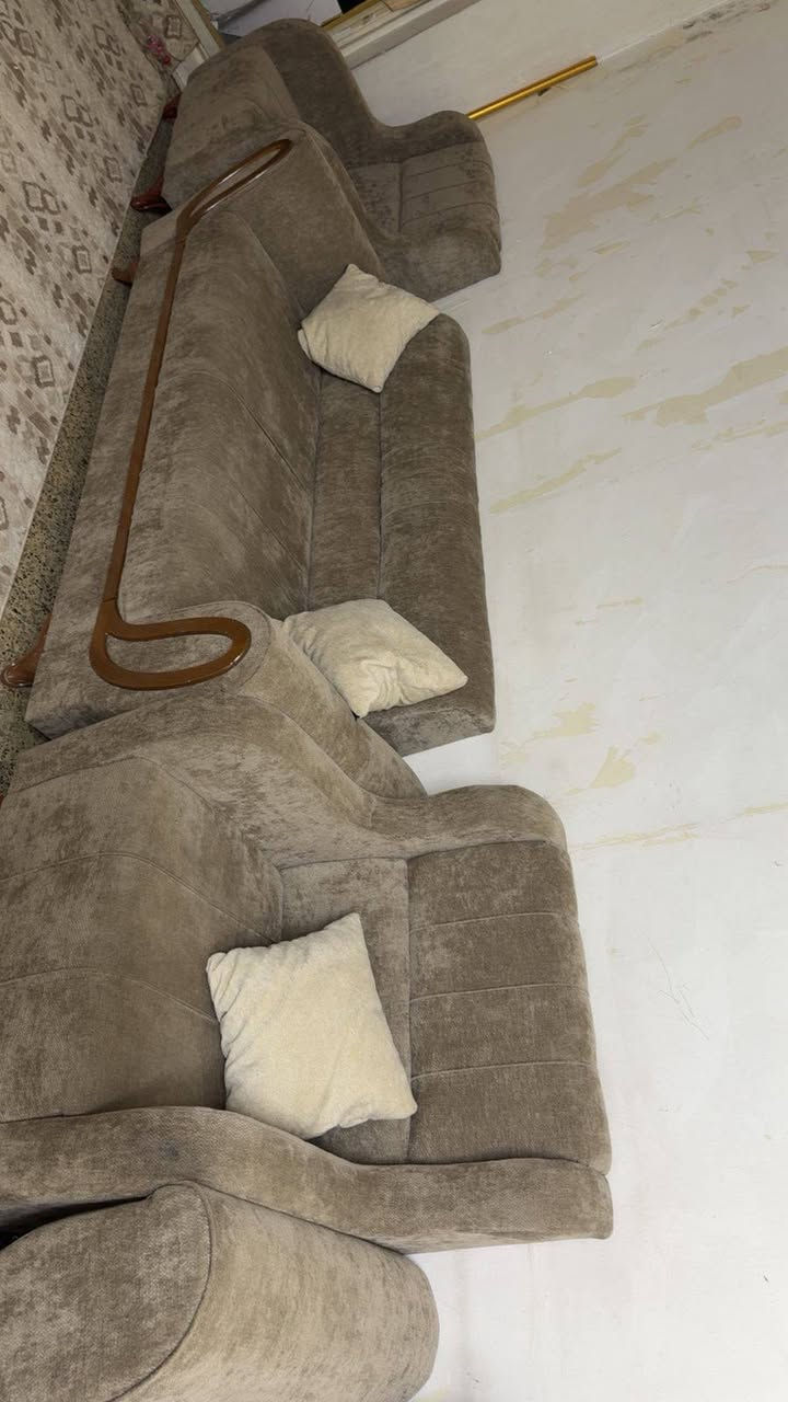 غراض لبيع  تخم كامل ب٣٠٠ وبي مجال
كاونتر ٤٠٠ 
كنتور بابين جديد ب١٢٥
ميز تواليت ب٧٥


**إذا كنت صاحب هذا الإعلان وتريد حذفه لأي سبب، رجاءا أرسل رسالة إلى الدعم الفني**