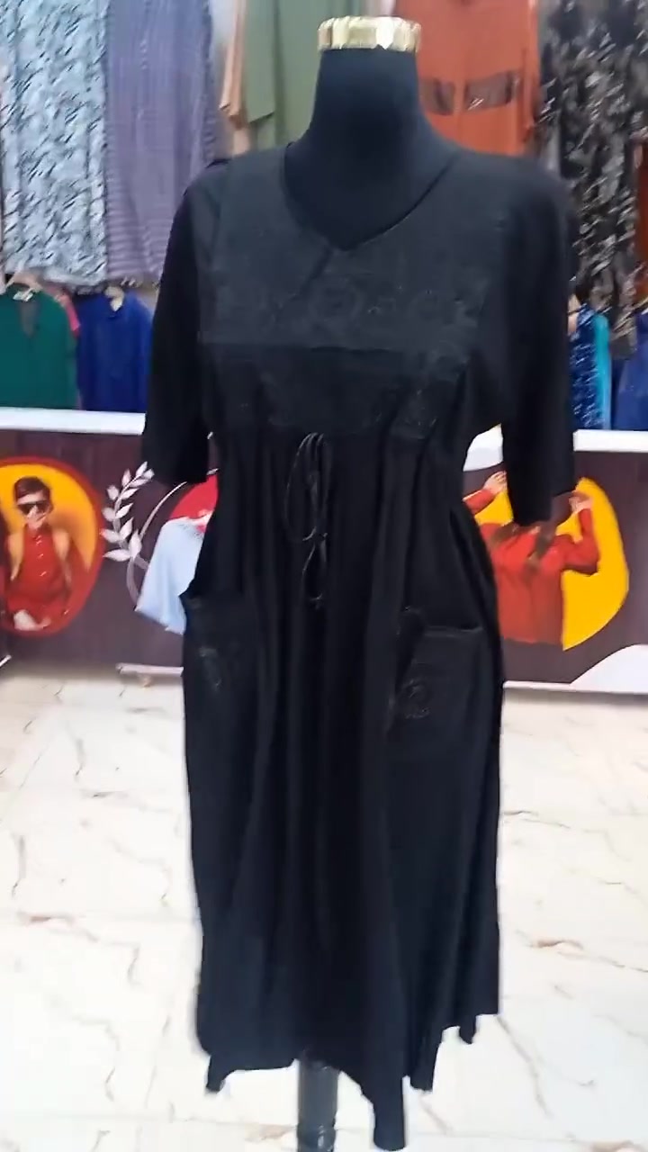 اهلا وسهلا بكم باازياء الملكة 
نعرض لكم دشاديش الاسود القصيرة التي ترسم انااقتكي تخفيض على جميع الاسود الاسعار ع تخفيض 
العنوان بابل حله شارع 80 كربلاء 
 #بابل #كربلاء #بغداد #النجف #ديوانية #الكوت #ناصرية #بصرة


**إذا كنت صاحب هذا الإعلان وتريد حذفه لأي سبب، رجاءا أرسل رسالة إلى الدعم الفني**