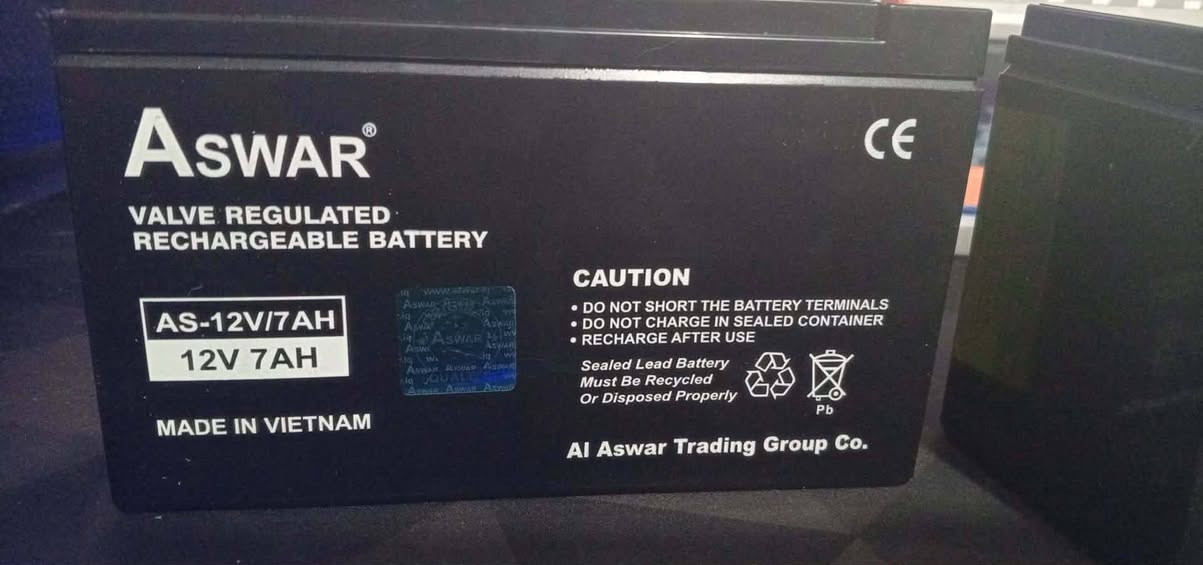 سلام عليكم، بطاريات UPS
بطاريات UPS من شركة اسوار 12V 7AH
اشتريتهن وما استخدمتهن حرفيا بس فتحتهن و السبب الUPS اصلا طلع هو العطلان مو مشكلة تبديل بطاريات ف اشتريت UPS جديد 
سعر الشراء 56 الف، سعر البيع 35 الف بدون التوصيل... ادمن لا تتجاهل المنشور رجاءا 😅


**إذا كنت صاحب هذا الإعلان وتريد حذفه لأي سبب، رجاءا أرسل رسالة إلى الدعم الفني**