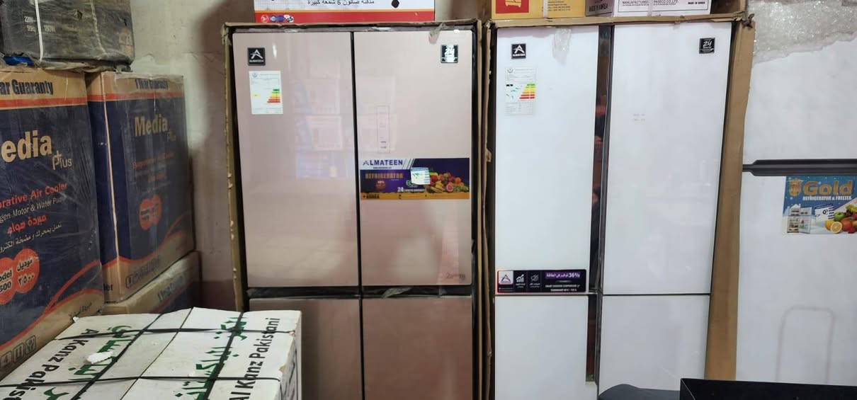 رجعنالكم بعد العيد كل عام وانتم بخير تقبل الله طاعاتكم  توفر لدى مجمع الشوشي ثلاجات بجميع الاحجام وبالقسط المريح لحاملي ماستر كارد الرافدين ولمده ١٨ شهر للحجز او الاستفسار يرجى زيارتنا في موقعنا الكائن في الغزاليه شارع المرور مقابل سيد العروض او الاتصال على 
*********** متوفر واتس 
***********
