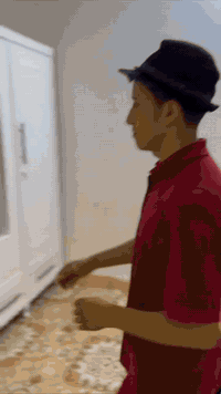 "فكرتك… نصممها، ننفذها، ونحوّلها لقطعة فنية تعيش وياك 🔨✨ رقـــم الهاتف...