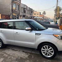 كيا سول موديل 18 بدون ايرباك  السيارة ماشية 46 الف بيها صبغ جاملغ  وام...