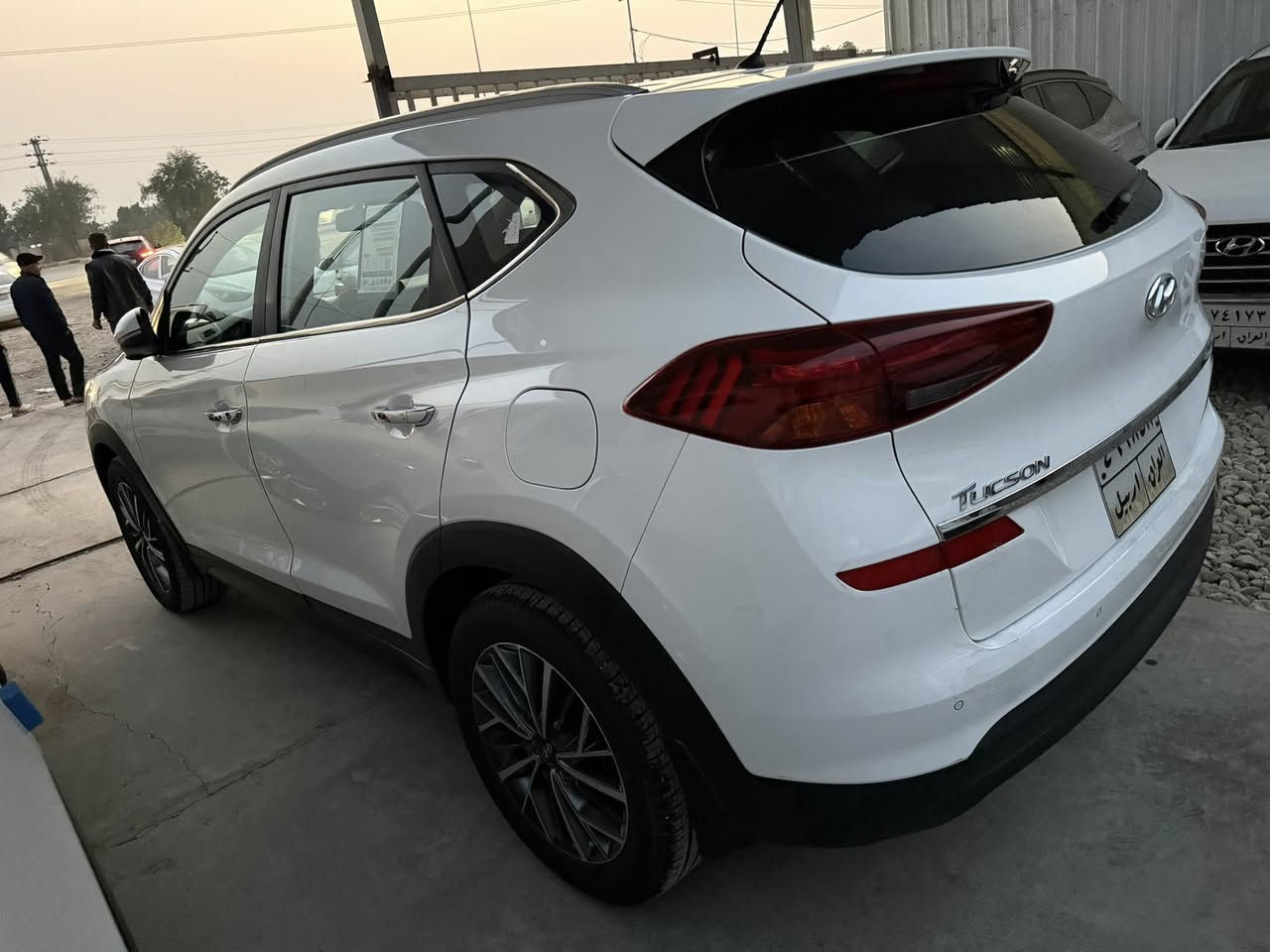 توسان 2019
كوري 
بصمه كشن كهرباء
مري. شفط 
حساس امامي خلفي. 
دبل لد
سعر 195
واسط. العزيزيه
***********
***********
