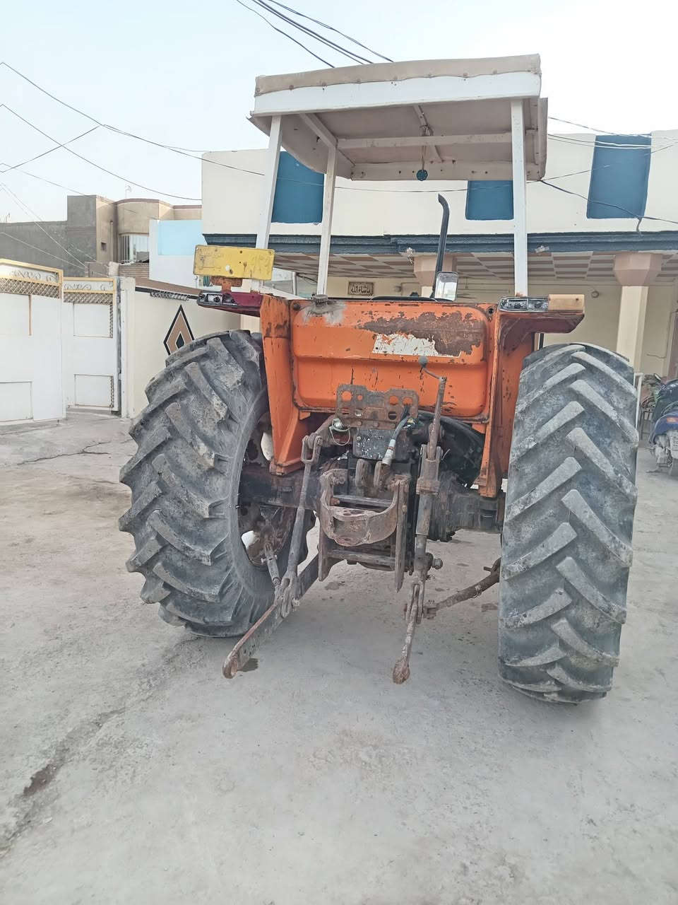 سلام عليكم مكينه فيات موديل 81 مكينه جاهزه مال جناي تخم تاير محرك البلادي رقم وسنويه بسمنه (***********) مكان حله بابل مركز
