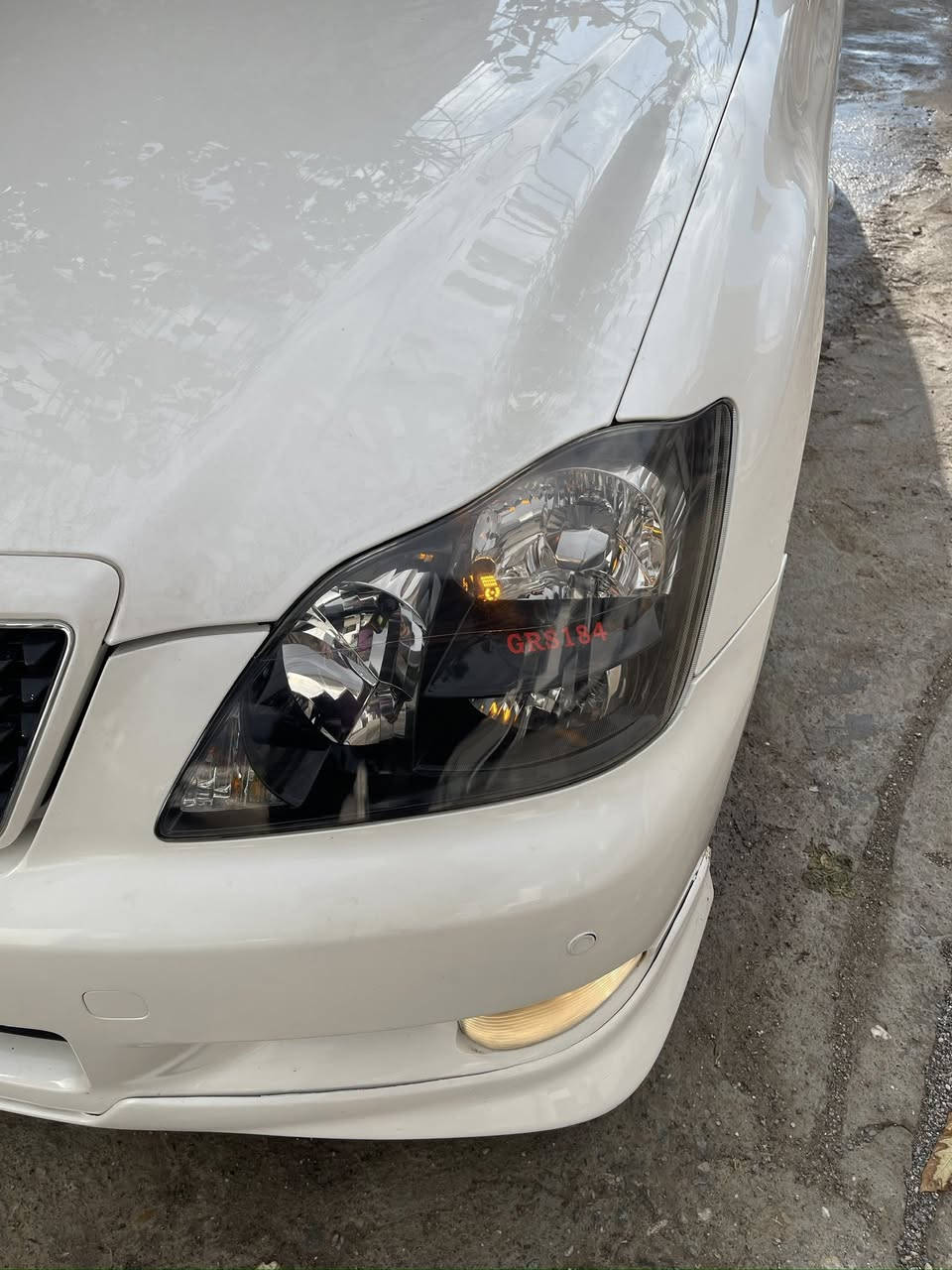 184 بڕاوە 2007
4دوگمەی قەپات بێ سڵاید 
ڕادارە سەلاجەیە پەردەیە فۆرمیکا سوور ٤ کوشن کارەباو هیتەر ٤ تایەو ویلی لۆک دینگە 
یەک دینار مەسروفی نیە بەزیادەوە مەسروفی لێ کراوە ڕۆنی تازەیە پاتری تازەیە برێکی بەسراوە جامەکەانی هەڵ گیراوە لەڕانیەم 
سحری:٥٧وەرەقەو محامەلەکی کەم
موشتەری تەلەفۆن بکە 
***********
