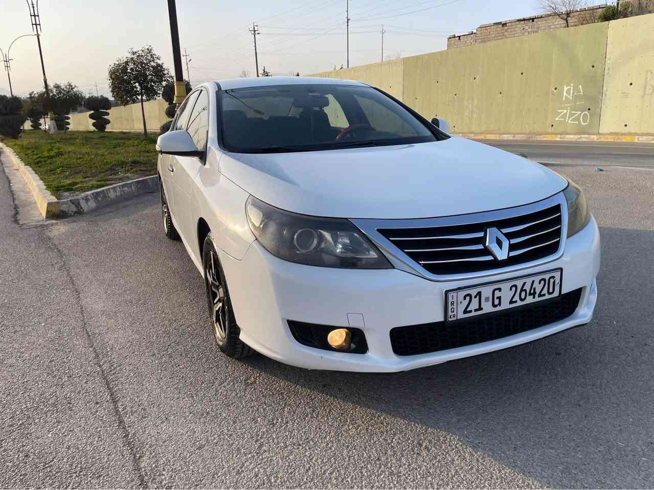 رينو سه فران موديل ٢٠١٢
٢٢٠ هه زار رويشتووه 
نيو جه مه لاخي لاي سه ياقي بؤياخه له سه ر ساخي بؤجواني
سه نه وي تا ٢٠٢٩ تازه يه
نمونه يه له جواني
٤ ويل و تايه ي لؤلي له ژيردايه
رؤني يادرؤليكي گيري ١ هه فته يه گؤريومه 
سيرڤسي عامم لؤ كردووه 
مواسه فات خليجييه 
به سمه يه
شوين قه لادزه
سحره كه ي ٨٥ گه لاو مه عامه له يه كي برايانه
*********** 

رينو سفران موديل ٢٠١٢
ماشيه ٢٢٠الف كيلومتر 
صبغ نص قطعه بس رفرف يم السائق للجمال 
سنوي مجدد حتي ٢٠٢٩
٤ ويل وتايرات جدد
هايدروليك مال كير تم تغيره قبل اسبوع
سيرفس عام قبل فتره
مواصفات خليجيه
بسمه
عنوان قلعدزن محافظه السليمانيه سعره ٨٥ و بها مجال
*********** Singapore
