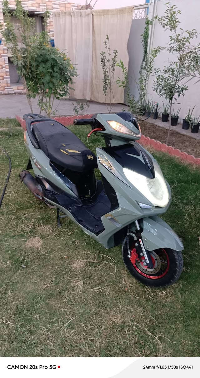 السلام عليكم
دراجه سكنس 
دراجه فوووول نضافه
مال جناي 
معدل بلمشي فول 
ما عايزه اي شي 
من سلف من هندر  من اشاير من كلوبات من كلشي
مكاني كربلاء طويريج 
مستعجل على بيعهه محتاج فلوس 
السعر 390وبيه مجال
رقم ***********
موجود خاص
