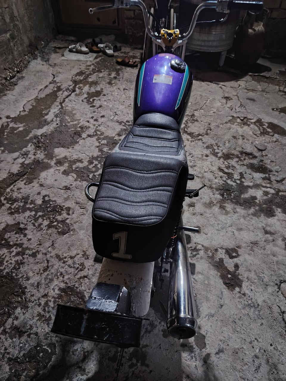 دراجه للبيع شاصي 22 اورق اصولي تعمير 25 نضاف شوفت عينك ***********
