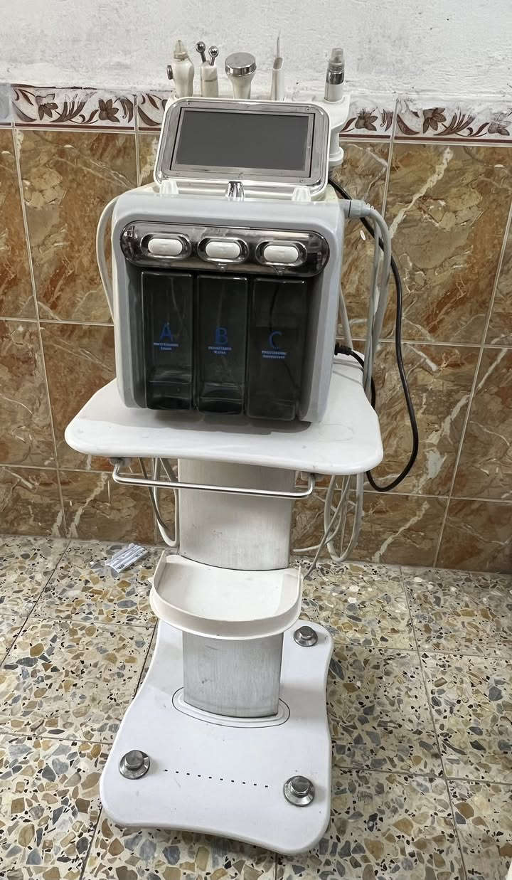 اجهزة صالون ' جهاز حراري كب ميش ايطالي شغال فول رايدتة ب50 وبي مجال
وجهاز هايدرو فيشال شغال على الفحص شاشة لمس  
رايدتة 150 وبي مجال المكان بغداد الحسينية الخاص مفتوح


**إذا كنت صاحب هذا الإعلان وتريد حذفه لأي سبب، رجاءا أرسل رسالة إلى الدعم الفني**