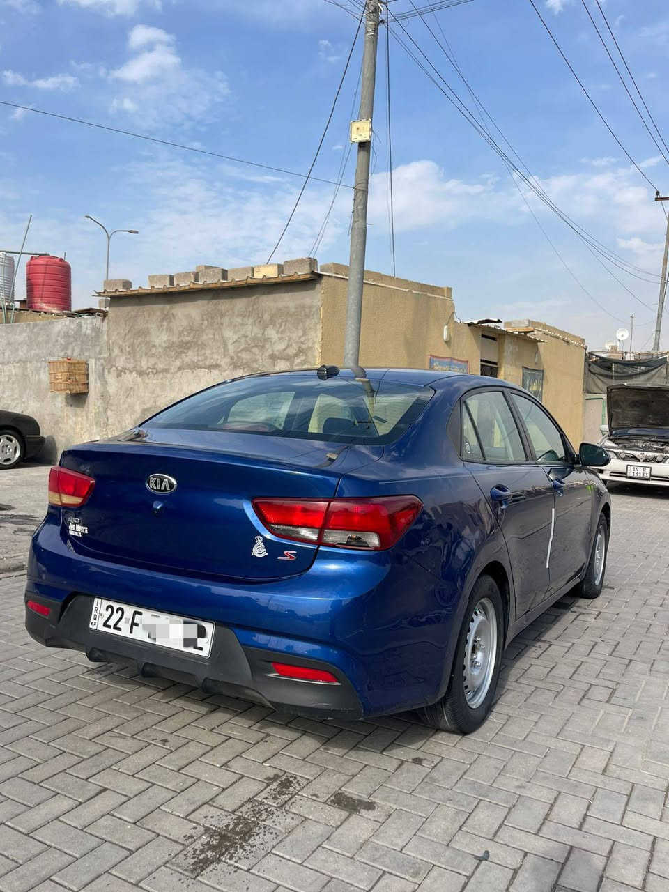 رقم اربيل وكاله تحويل الي يعجبك سياره جديده 

كفاله من كلشي ماشيه 83 ألف بيها بارد فقط 

سياره بلاديه تخم تاير جديد.   السعر (110) وبيها مجال قليل 

        مكاني البصره.        ***********
