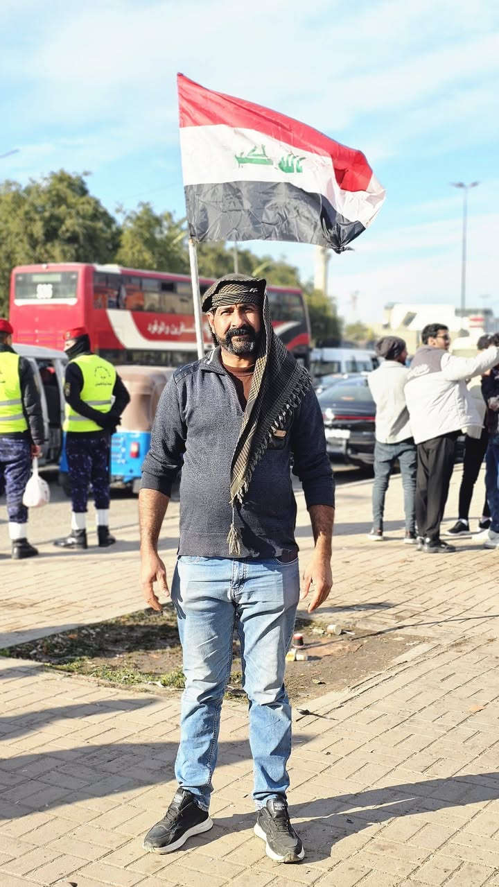 الهم صلى على محمد وآل محمد
تعلن حمله قطيع الكفين (ع)
يوم السبت المقبل بعد صلاه العشاء
الذهاب الئ شريفه بنت الإمام الحسن +النجف الاشرف +كربلاء المقدسة
مبيت ليله واحدة والعودة بعد صلاه الفجر
النفر (15)
الاتصال علئ الأرقام التاليه
***********
*********** ابو حسن العتبي
