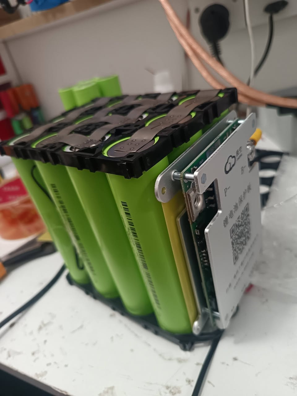 تم بحمد الله عمل بطاريه فوسفات الحديد لاحد الاخوه حسب الطلب لمشروع تخرج
12 فولت 
45


**إذا كنت صاحب هذا الإعلان وتريد حذفه لأي سبب، رجاءا أرسل رسالة إلى الدعم الفني**