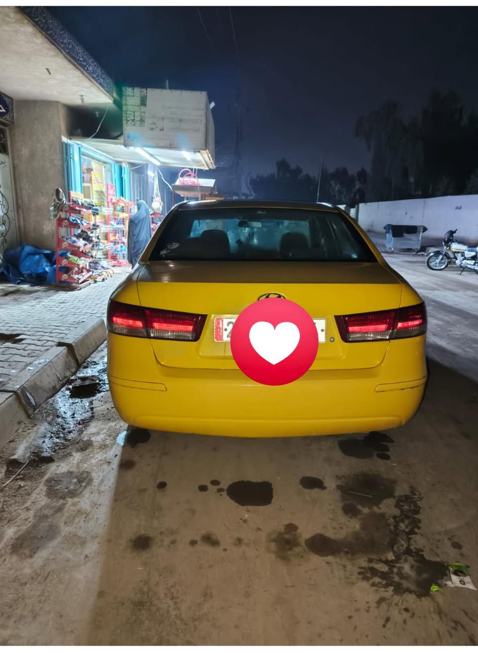 سلام عليكم سوتاتا ٢٠١٠ كفالة من كير محرك٢٤٠٠تخم تاير حدادية باتري تدفئة تبريد فتحة كهربائيات كلهن كفالة رقم ديالى بسمي رقم الجديد مصفرة هيئة وغرامات سيارة جديدة بمعنة الكلمة مابيه لو برغي نقص سيارة مو مامشتغلة بلشارع مال بيت تجي وتشوف كشر شوف العين تجي وتكلب ماعرف بي لان من شتريت على شوف العين مكاني ديالى وسعرهة قفل من الاخير ٧٥بدون عملة رجاء مشتريهة ب٨٥وصرف عليهة ٧اوراق  بس محتاج وارد ابيع ***********الرقم بي وتساب فقط راسلني وتساب واني حاضر
