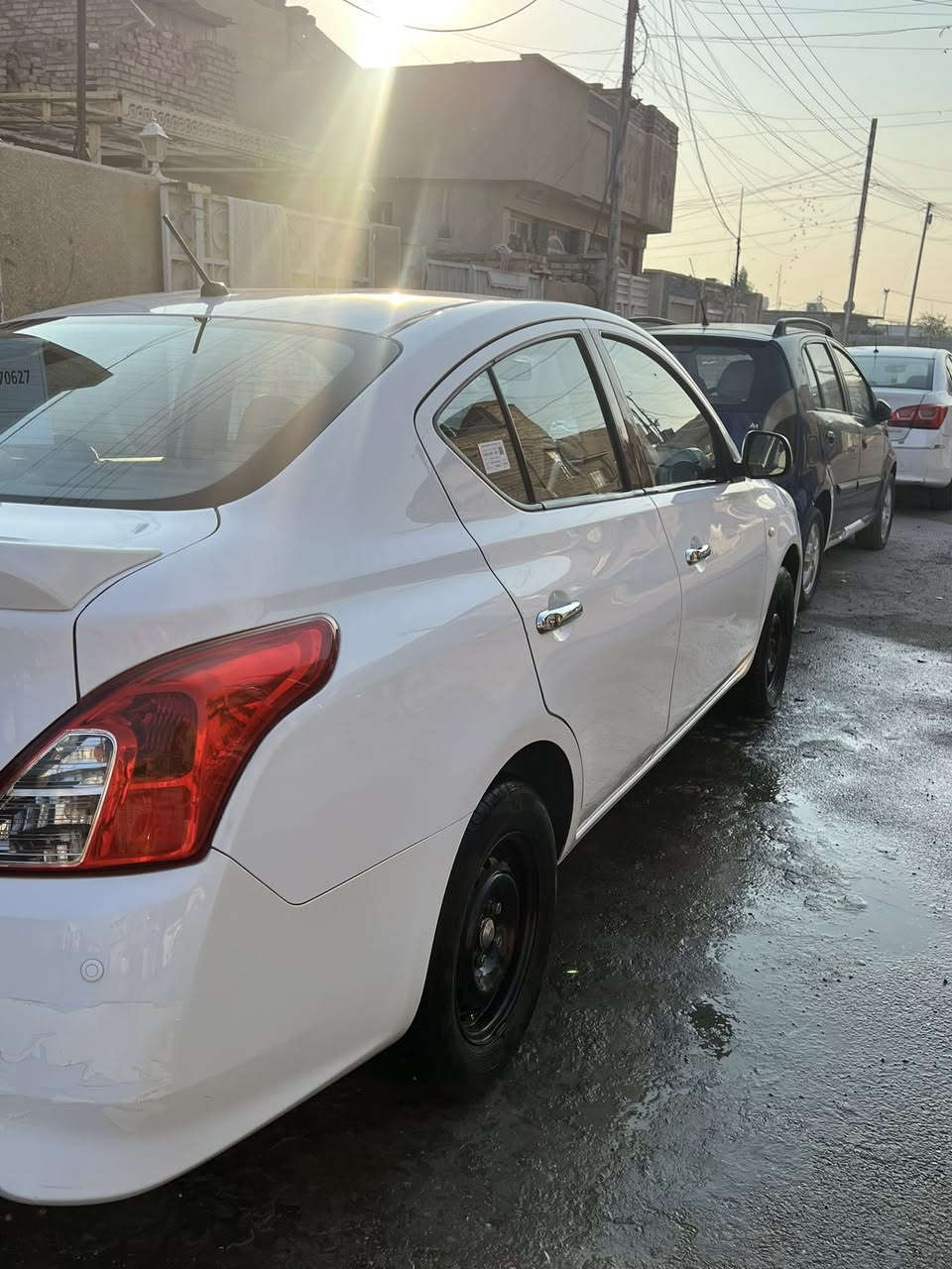 نيسان صني هندي 

ام البليتة الزركة 

موديل 2020 

كفالة عامة من الصبغ فقط بارد 

ماشية 114
مكاني بغداد تقاطع درويش
السعر 115 وبيها مجال

***********

