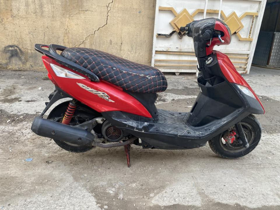 السلام عليكم شباب دراجة ثعلب مابيه اي نقص كفرات بلاديه مكاني شعلة اتصل وتدلل ‭0770 636 8958
