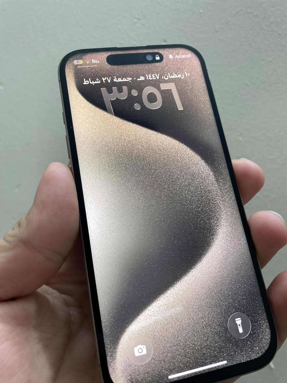 للبيع فقط                 ((السعر 600وبي مجال))
ايفون 15pro
بلون المميز بلتيتانيوم💎
ذاكرة 256
الجهاز نضيف حيل 
فقط امبدل شاشة وألوانه حلوه 
فيس إيدي شغال 
بطارية 88%🔋
مشحون 600 مره فقط

((السعر 600وبي مجال))


**إذا كنت صاحب هذا الإعلان وتريد حذفه لأي سبب، رجاءا أرسل رسالة إلى الدعم الفني**