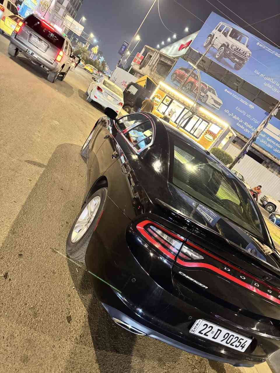 السلام عليكم جارجر sxt مديل2022 أصل لون اسود ماشية 66الف ميل
مواصفات كامرة خلفية حساسات امامية خلفية

مواصفات عادية تشغيل ع بعد  حادث السيارة جاملغ وبنيد بدون أيرباك موضح بل صور  وبيها مال تحميل شي بسيط بل قمارة وبيها ٣ رصعات بل باب مامسويهن مال سايق 

عنوان السيارة بغداد المشتل حي المعلمين السعر 210 وبيها مجال بسيط ***********
