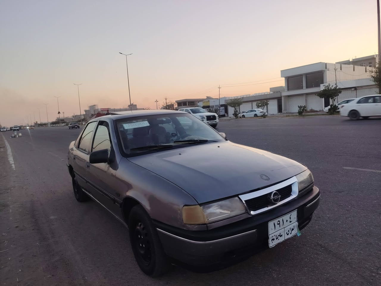 سياره اوبل فكترا حجم 20كيرا اوتاماتيك سياره نظيفه جدا كولشي مابي شرط بدون ضربه سنويه جديد بي دفتر بنزين كهربائية كلها شغال تخم صدر جديد جام كهربائية سعر 36وبي مجال بسيط عنوان كركوك رقم هاتف ***********
