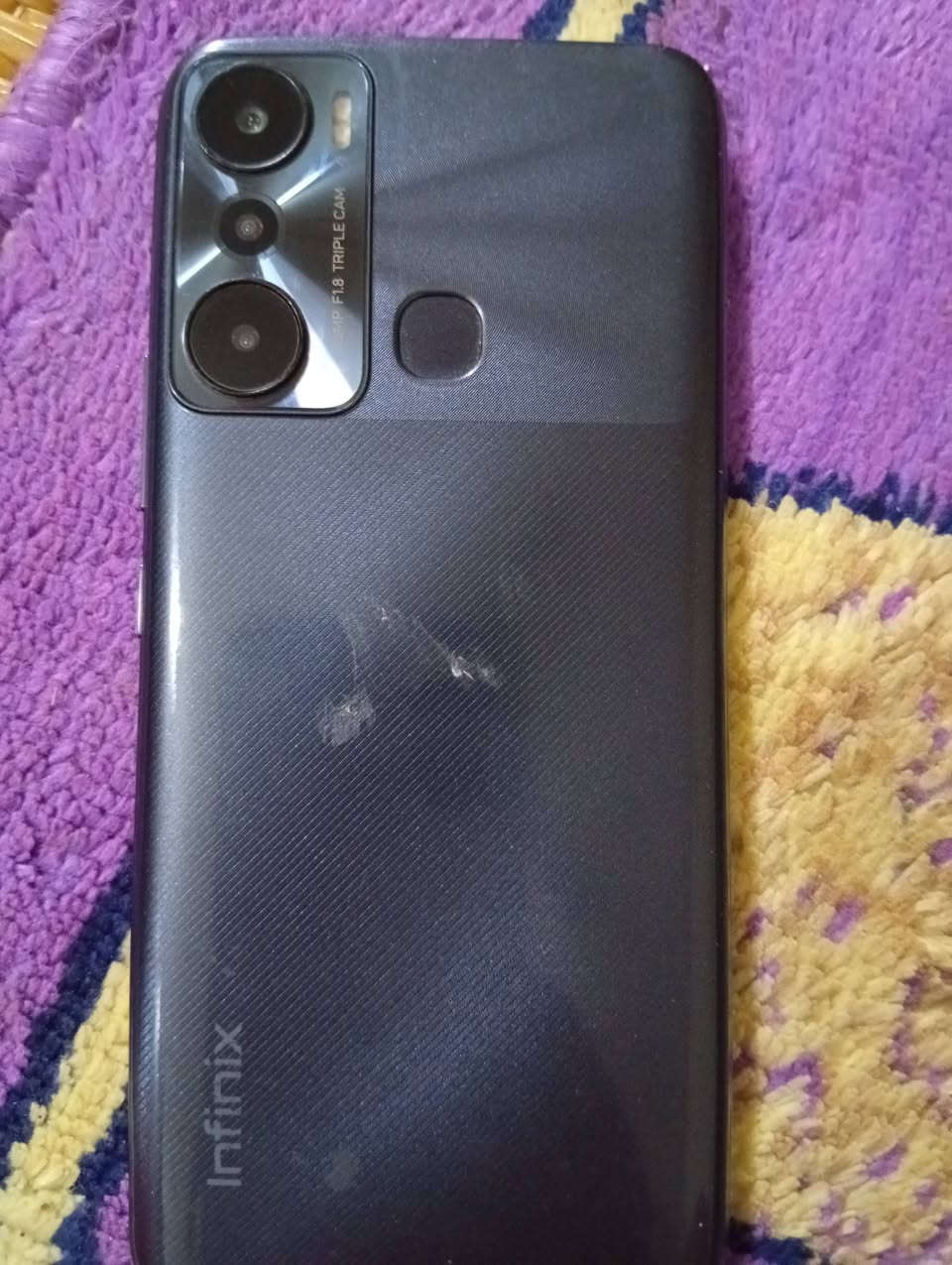 موبايل للبيع مابي اضرار بس الشاشة وكع من ايد اخوي الصغير ونكسرت التفاصيل بل الخاص اريد سبعين ألف


**إذا كنت صاحب هذا الإعلان وتريد حذفه لأي سبب، رجاءا أرسل رسالة إلى الدعم الفني**