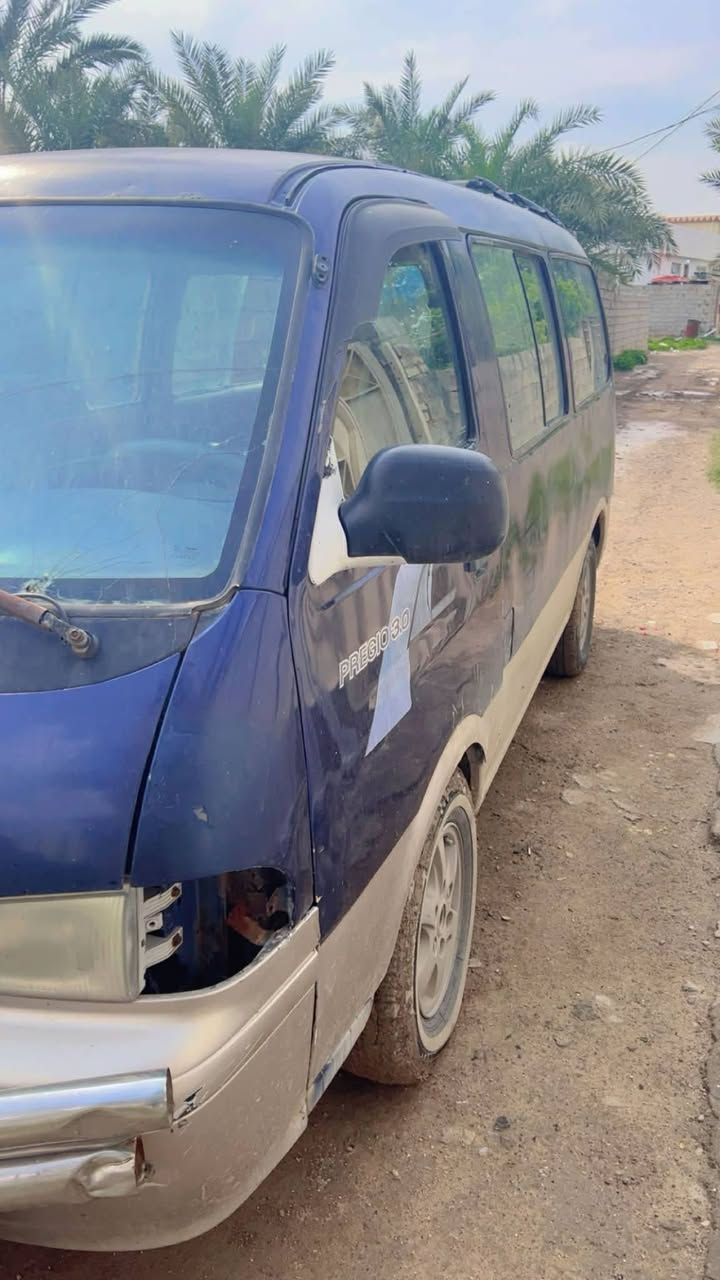 السلام عليكم للبيع كيا بريجو موديل 96 سياره جاهزه كير مكينه كله خير من الله سياره مال بيت تخم تاير بيهه مكاني بغداد بسمايه السعر 45وبيه مجال وشيطلع ع سياره اني حاضر يستقطع منه للاستفسار ***********
