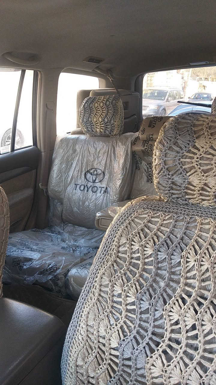 السلام عليكم 
 برادو موديل 2008سياره خير من الله 
رقم بغداد  مميز بسمي 
تبريد 3قطع ثلج 
صدره  نضيف 
كير مكينه خير من الله لا تنقيص ولا تبخير 
كهرباياته كله شغاله 
شاشه +كامره
جام كهرباء 
السياره مضبوغه حزام 
ترهم مراوس 
***********
عنوان  بغداد الجديده
