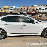 للبيع 2011خليجي مكفول . فول عدا البصمة . السعر 120  07708814445