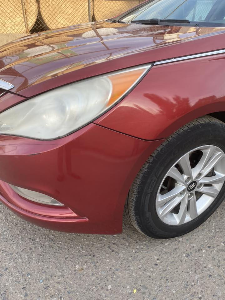 بيع فقط سوناتا 2014 وارد امريكي ادوات مكصوصه مكينه وكير بالجيس شرط حداديه جديده تبريد ثلج منضومه جديده غرفه عسلي جديده سياره جديده بمعنه الكلمه كارتون شرط تجي وتشوف بعينك بيها ارقام إربيل أصليات بدون سنويه السعر 52 وبيها مجال قليل وهذا رقمي *********** مكاني بصره
