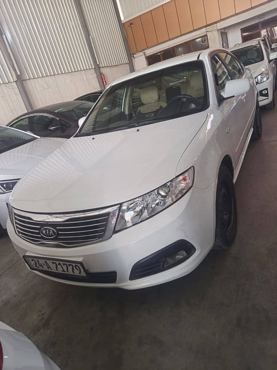 سلام عليكم عندي معرض سيارات في اربيل بيع شراء امراوس أنواع السيارات فقط ارقام شمالي يوجد اقصاد كل المحافظات حسب المقدمة حسب نوع السيارة يبدة من ٦٠ ورقة فمافوق مقدمة جوة ال 60ماعندي لاتخابرني القصد بدون كفيل بدون ماستر *********** أربيل, العراق
