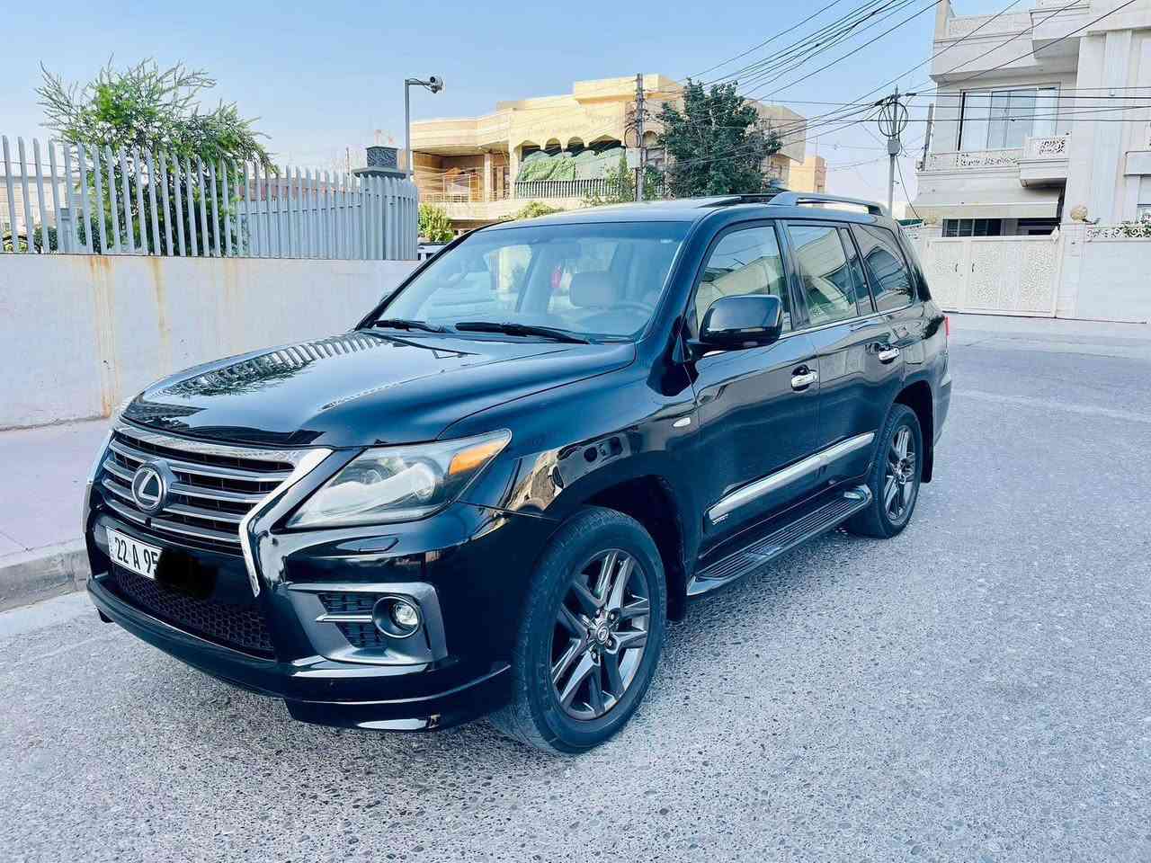 للكزز موديل 2011 بيها قطعتين صبغ وحده تبديل فول السعر 290الاستفسار ***********
