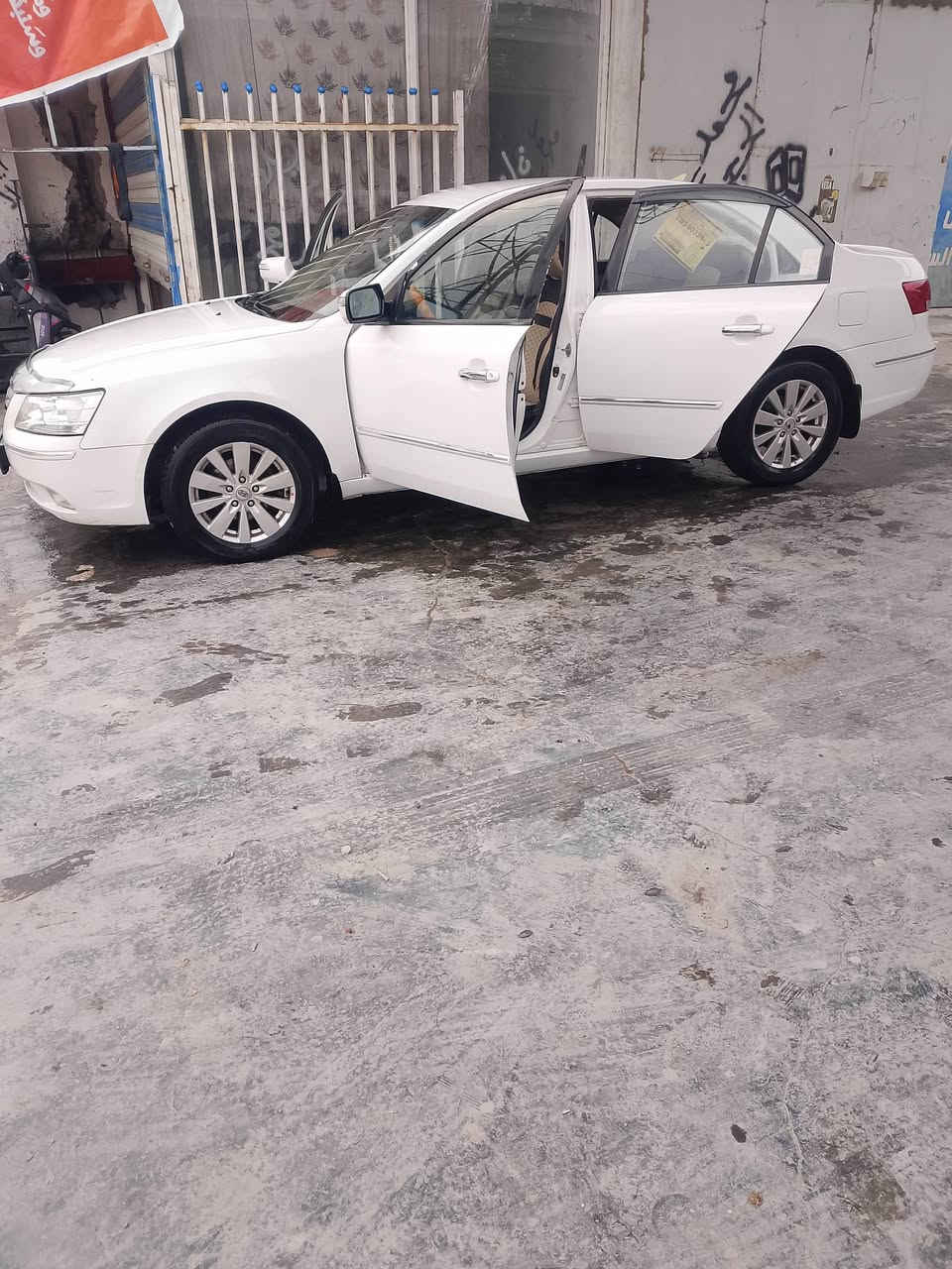 سوناته موديل 210 خليجي مصبوقع سعر110وبيه مجال *********** ***********
