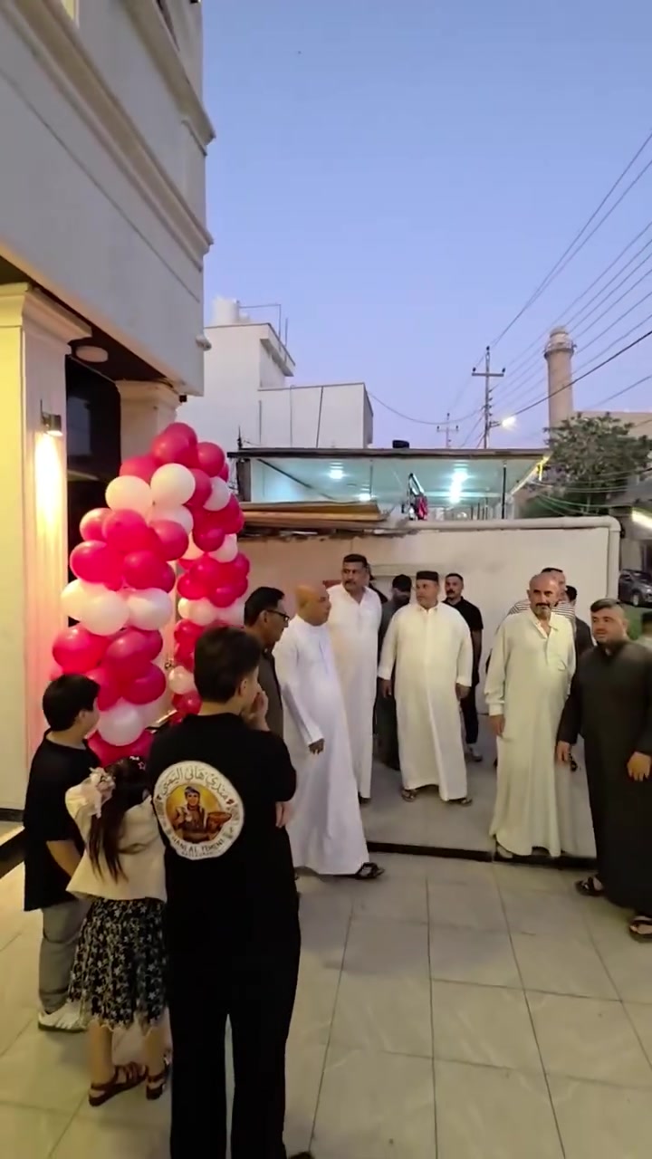 #مطعم مندي هاني اليمني.
#تم وعلى بركة الله تعالى مساء افتتاح مطعم (مندي هاني ايمني)
#بأيادي شابه يمنية  
#هيت شارع الكورنيش مجاور جامع الفاروق.
#متوفر جميع الاكلات اليمنية والشعبية .


**إذا كنت صاحب هذا الإعلان وتريد حذفه لأي سبب، رجاءا أرسل رسالة إلى الدعم الفني**