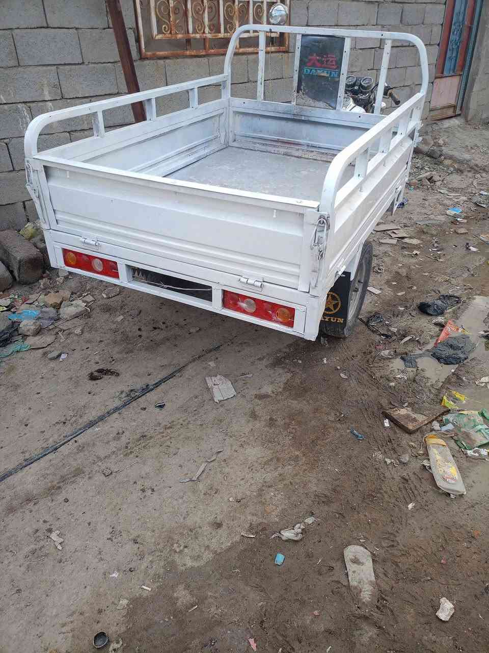 ستوتة لبيع مكاني بل الناصرية مركز ***********
