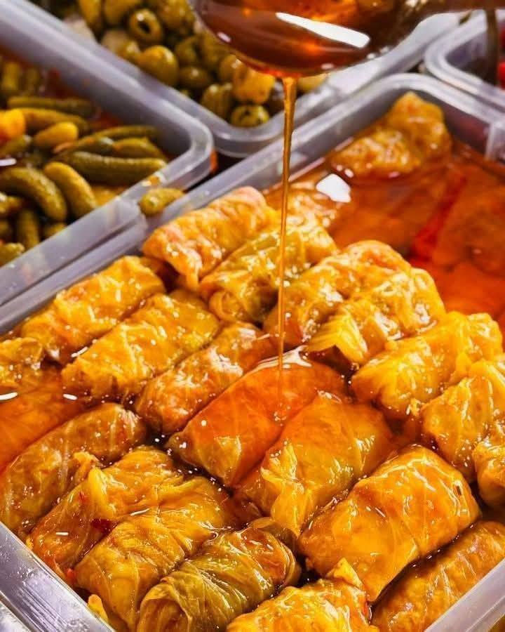 مرحبا حبايب  ليش اكو منشورات بسرعه تصعد واكو منشورات رزق محد يعلق عليهن الرزق ع الله ياريت ترفعون المنشور فدوه رحتلكم لاتقصرون 
يااااااا الله......

طرشي محشه الكيلو,  ب4
طرشي مشكل الكيلو 3
طرشي احمر كيلو ب3
طرشي عمبه كيلو ب3

مكدوس الكيلو 8
ملفوف لهانه الكيلو 6
شونذر بصلصله الرمان اليكلو ب3
لبن ثخين ويخبل بطل ابو لتر  بالف وربع 
عصير تمر هند وقجرات وبرتقال ونومي بصره سعر البطل ابو لتر الف ونص 
سبيناغ منضف ومثروم ومكيس كيلو ب3

خدمة توصيل لباب بيتك 
العنوان الجمهوري


**إذا كنت صاحب هذا الإعلان وتريد حذفه لأي سبب، رجاءا أرسل رسالة إلى الدعم الفني**