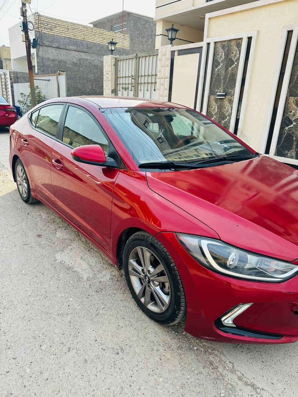 سلام عليكم النترا موديل 2018 وارد امريكي حادثها فقط بنيد وسونار موجود منشور معه صور رقم بغداد ماشيه 139 مكانها بغداد رايدها 112 بيها مجال بسيط سيارة نظيفة ***********
