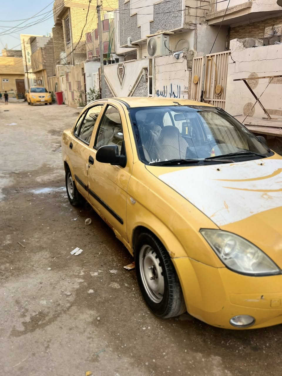 السلام عليكم طيبة 15 للبيع السعر٣١ وبيها مجال قليل سيارة نظيفه مرتبه تبريد شغال فول سيارة كبل للشارع راعيها أيريد مداور مكاني كربلاء ***********
