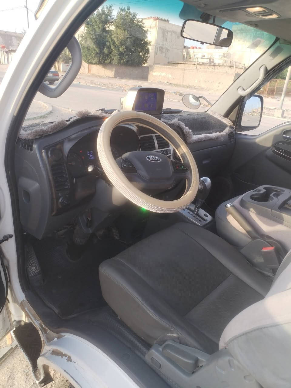 السلام عليكم
سياره كيه بنكو او تماتيك موديل 2019

سياره مكفوله كفاله عامه مكينه وتفرعاته جدد توه شادهن تخم تاير سنويه ل30 رقم انكليزي 14

سياره جاهزه للخير ما عوزها برقي

السعر 135

العنوان بصره

***********
