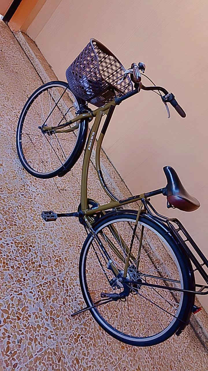 السلام عليكم بايسكل للبيع جديد حيل نظافه 100 جير ست نمرات السعر 140 وفي مجال مال الجه رشيديه واللي يريد يخابرني ‏‪0751 762 9816‬‏يدلل
