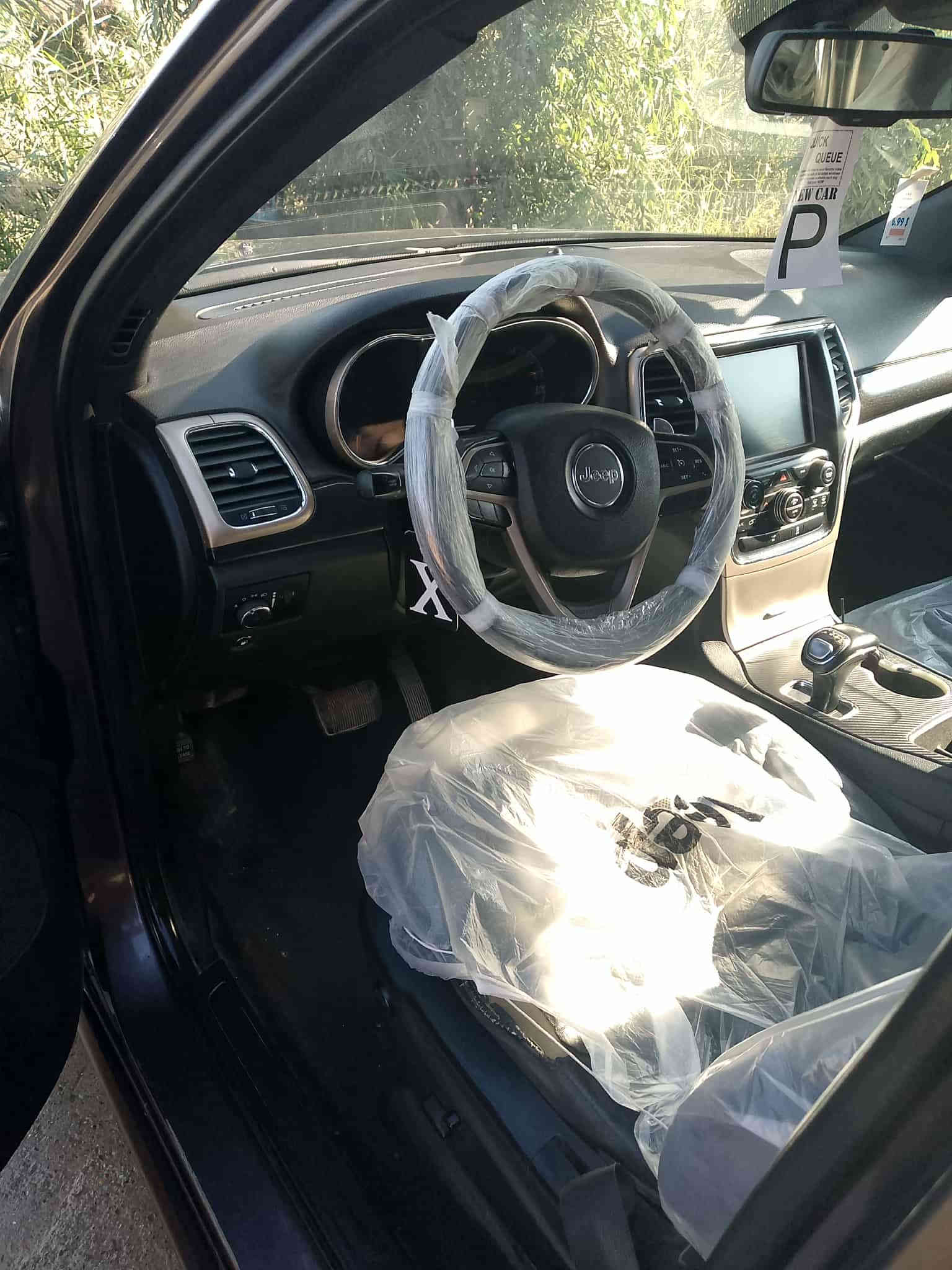 جيب موديل ٢٠١٤
السياره فول
فتحه
كشنات جلد
شفتات استيرن
كير طياره ٨ نمر 
كشنات تدفئه
هيتر استيرن
صندوك كهرباء
تشغيل عن بعد
منضومت زنون
شاشه جبيره
محرك جديد 
تخم تاير جديد
الحادث ٣ قطع فقط رش بدون دواخل
جاملغ امامي وباب والجاملغ العكس
موجود بيه سونار
لغود شواصي كفاله السياره بدون ايرباك
السياره بيه سونار
مرفق ويا الصور
السعر ١٨٣ وبيها مجال
العنوان بغداد
***********
***********
غير متواجد على النت
استفسار اتصل
