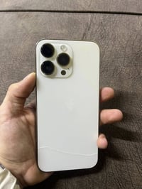 البيع فقط بدون مراوس   آيفون 14 برو ماكس   لون ذهبي   ذاكره 128   بطار...