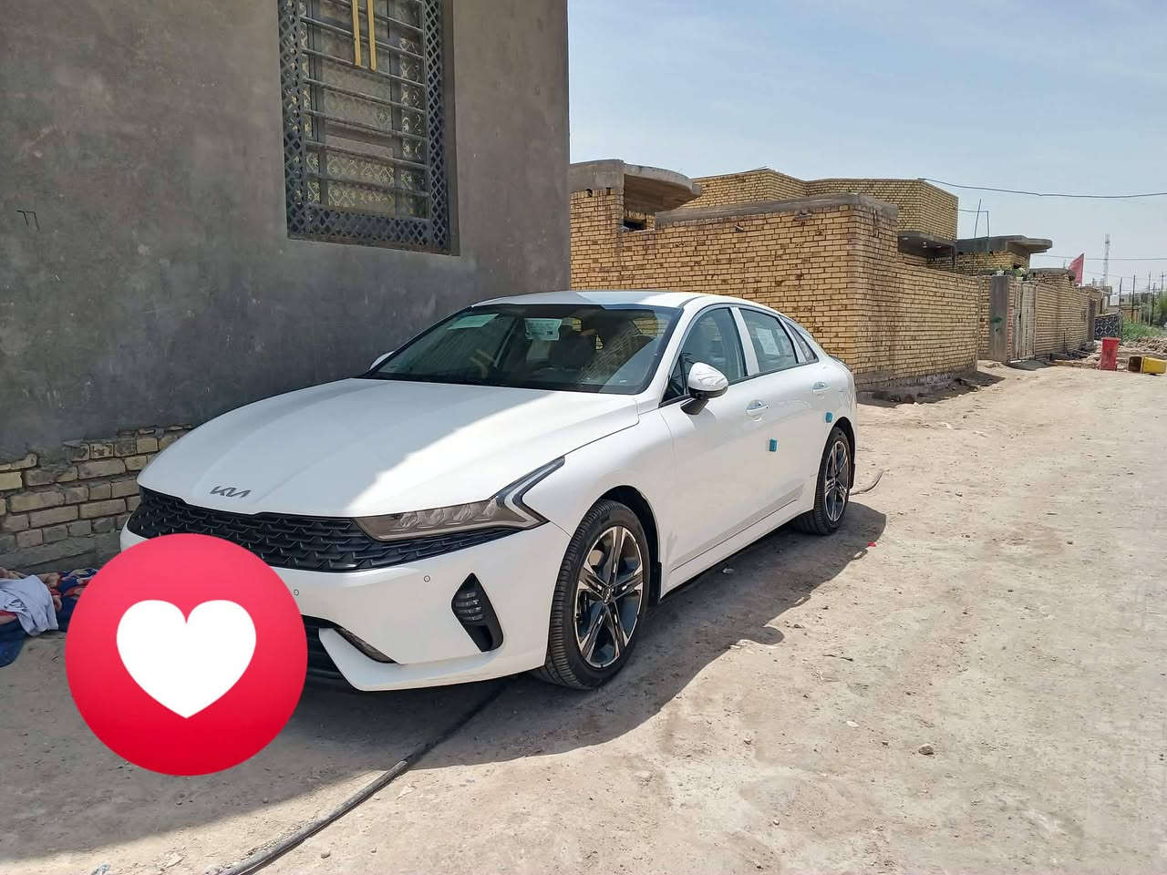 كي فايف خليجي موديل 2023 كفاله عامه سياره كارتون مكينه 2000 دوش ماشيه 19 ألف شرط زيرو فول مواصفات واحد على واحد عده بانوراما مكان السياره ناصريه مركز ***********

