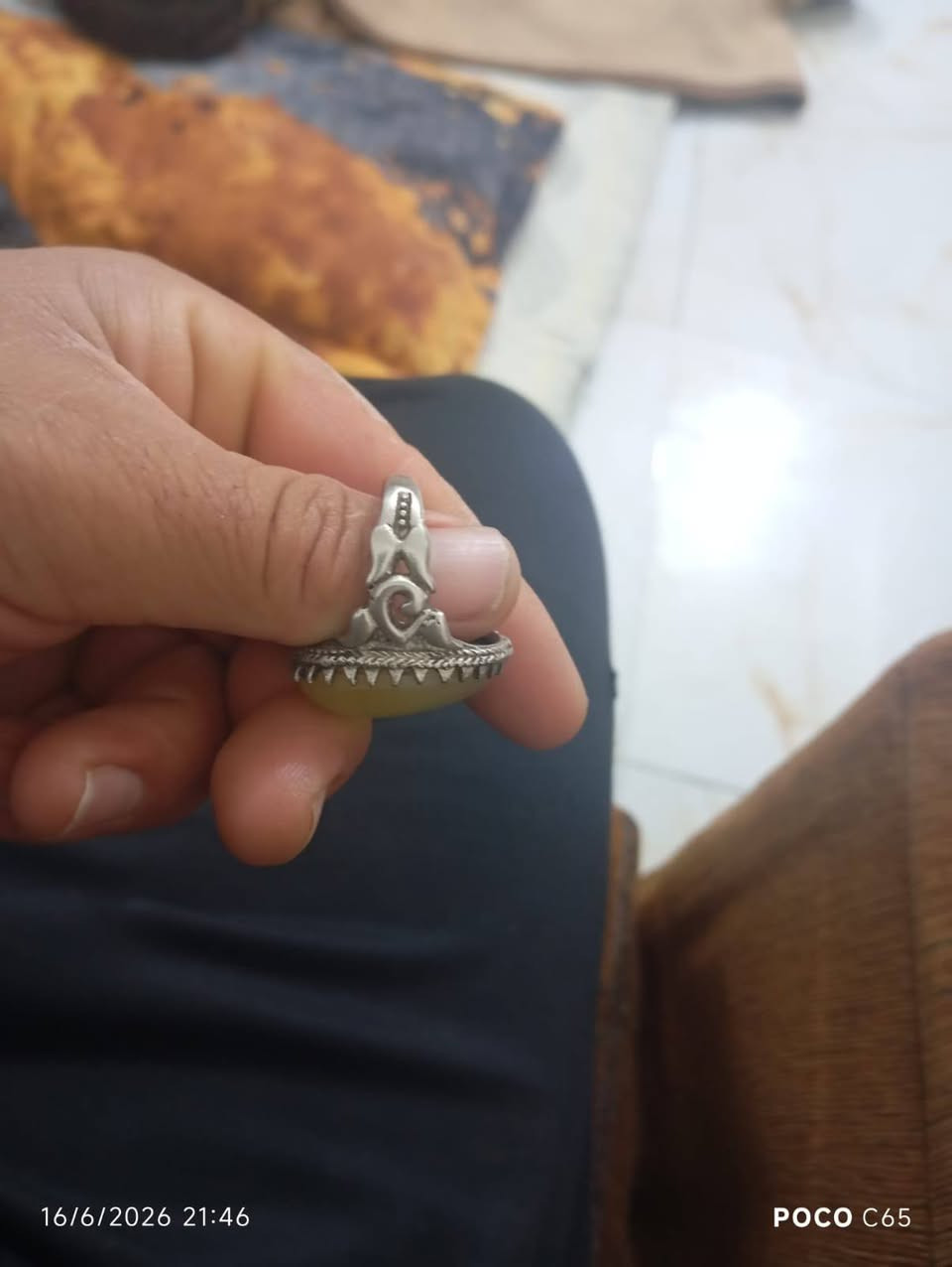 السلام عليكم محبس فضه قياس 24 شذره عقيق السعر 25 وبيه مجال ***********
