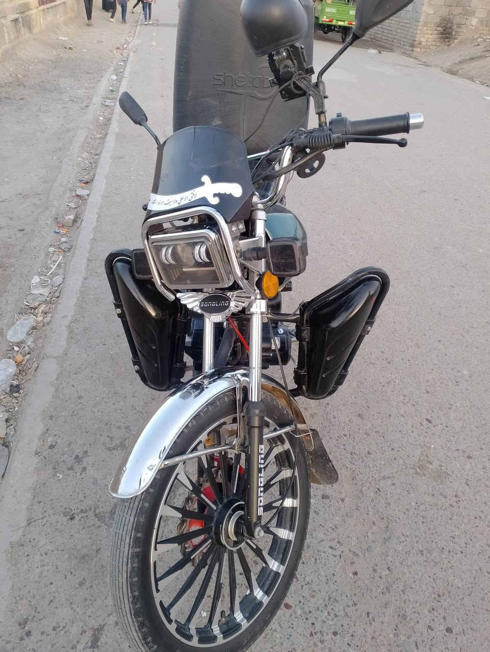 سلام عليكم دراجة سونك 5كير كفالة عامة مديل 2026سعر 800 دراجة نضيف كلشي ماشيه 9000 تواصل مازنجر


**إذا كنت صاحب هذا الإعلان وتريد حذفه لأي سبب، رجاءا أرسل رسالة إلى الدعم الفني**