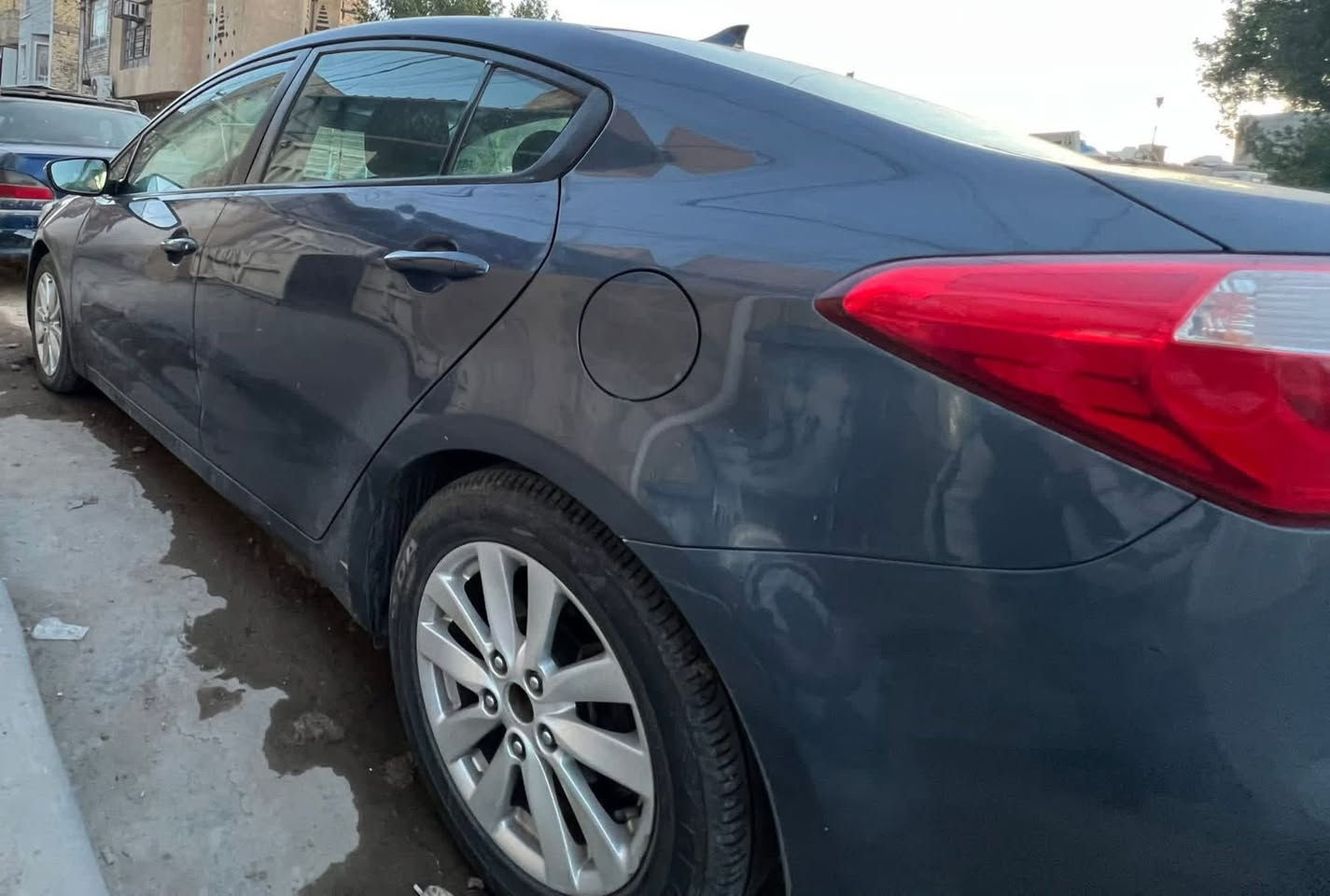 سلام عليك
كيا فورتي موديل 2016وارد امريكي حادثه جاملغ وباب جهه السايق الباب مبدل نفس الون وجاملغ معمر نفسه بدون دواخل
وصور الحادث مرفقه بلمنشور
ماشيه 158
مواصفات عاديه

رقم كربلاء مشروع وطني

السعر 102 وبيه مجال جدا بسيط

***********
مكانه الحريه شارع الدور
