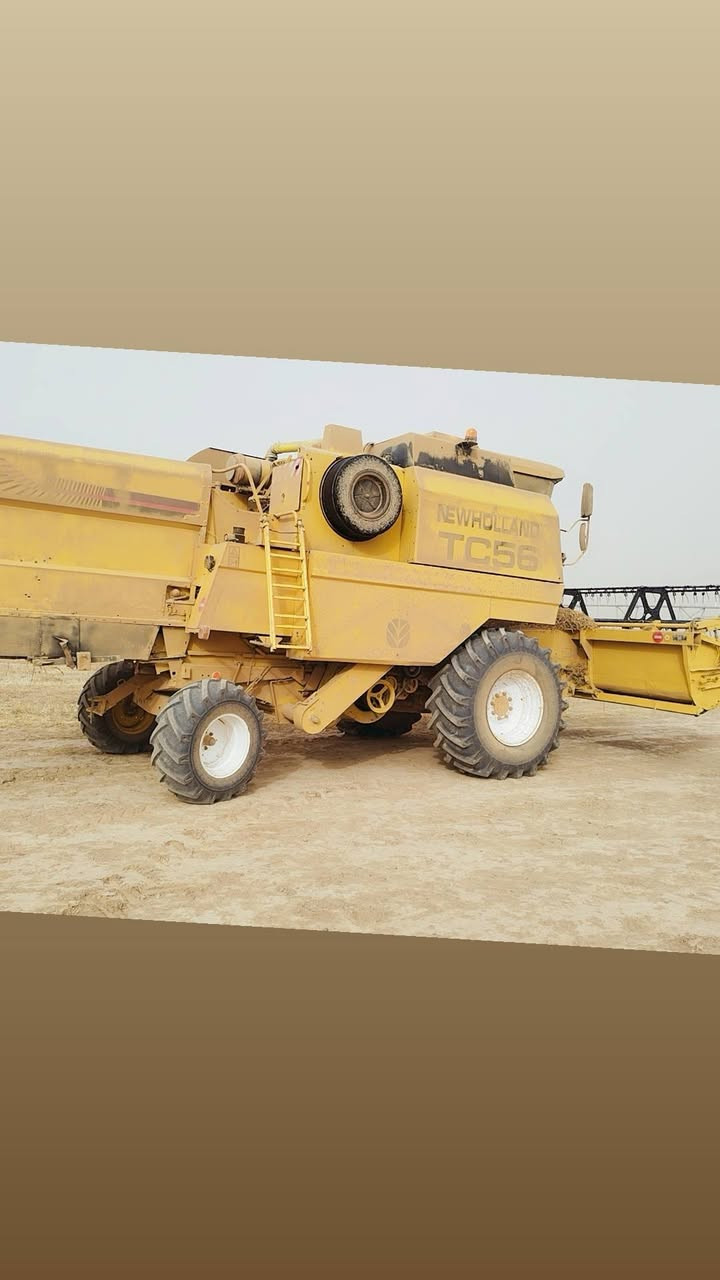 بسم الله الرحمن الرحيم يوجد حاصده للبيع شرط محرك معمره جاهزه الحصاد
تخم تاير جديد أسعر 65مليون بيها مجال للشراي 
الإتصال ***********
