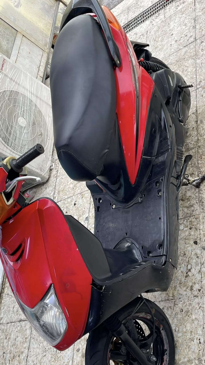 سلام عليكم سكنس نثيه للبيع 110 دراجه نكره سلف مكينه ناعمه  لا تبخير ولا تنقيص  عنوان بغداد سعر 480وبيها مجال ***********
