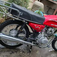 دراجة نارية • أوراق سكنر • شارع المطار